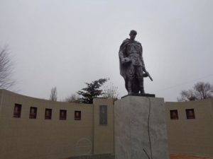 памятник воину жирновск